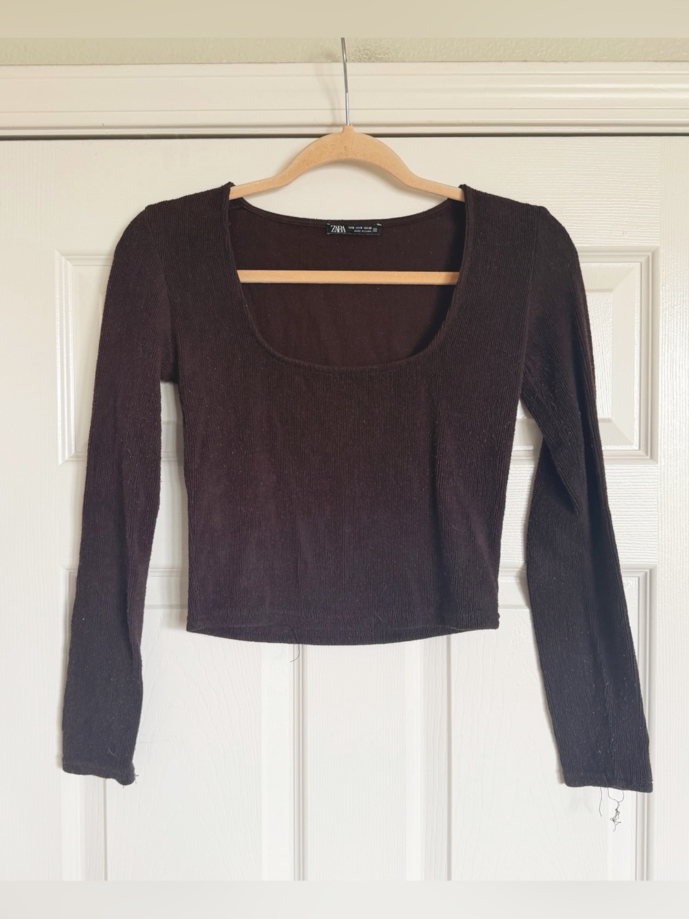 Zara Brown Textured Square/Scoop Neck Long Sleeve Crop Top
